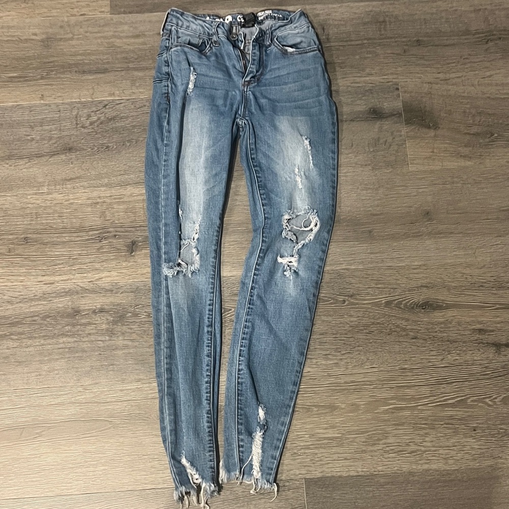 Trendy Distressed Blue Skinny Jeans